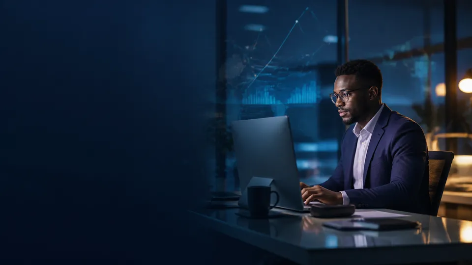 Équipe travaillant sur des solutions numériques